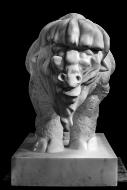 ©Sculpture de Henri Beaufour "Le Bison"